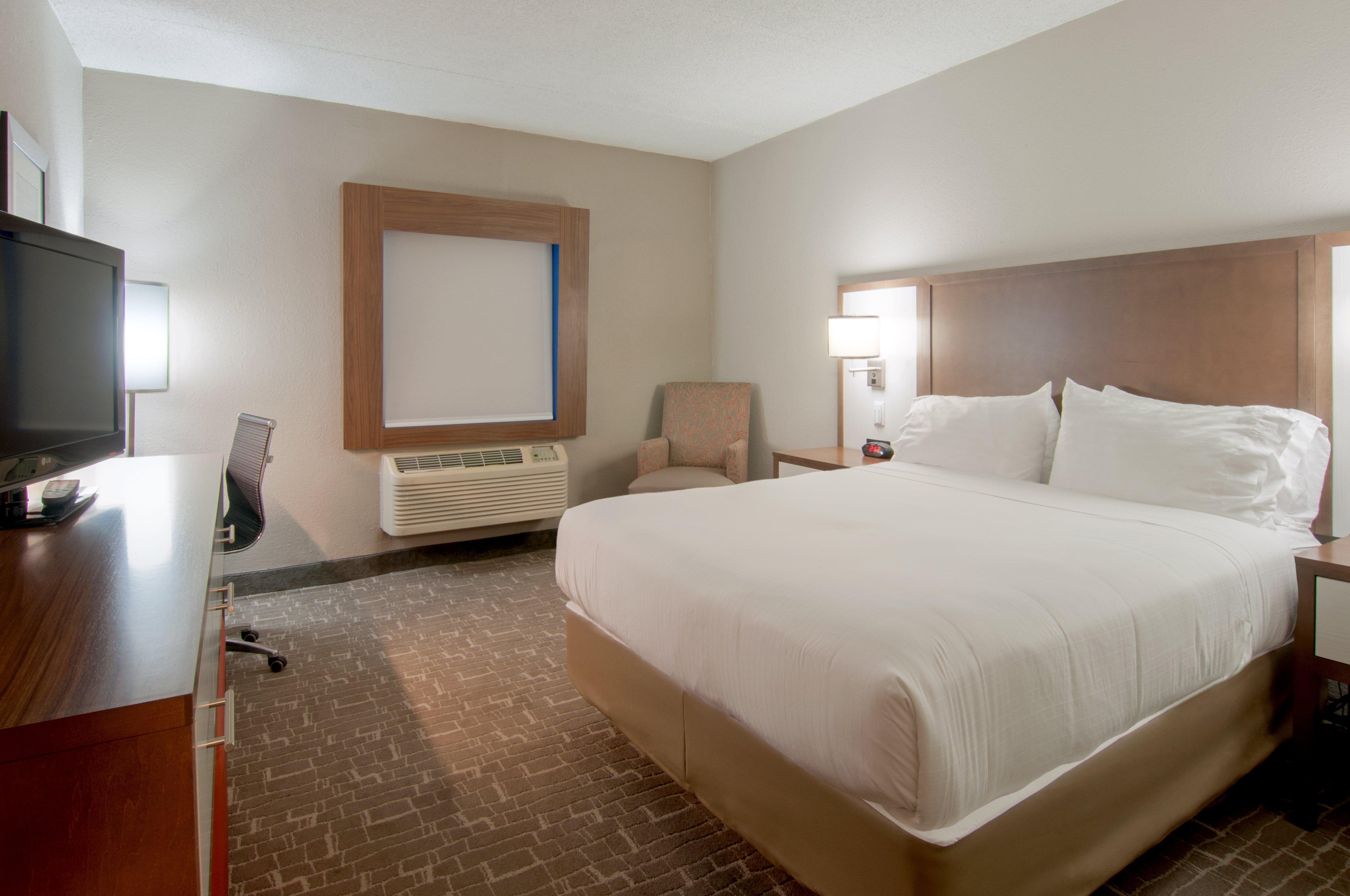 Holiday Inn Express & Suites Nashville-I-40 & I-24 Екстериор снимка