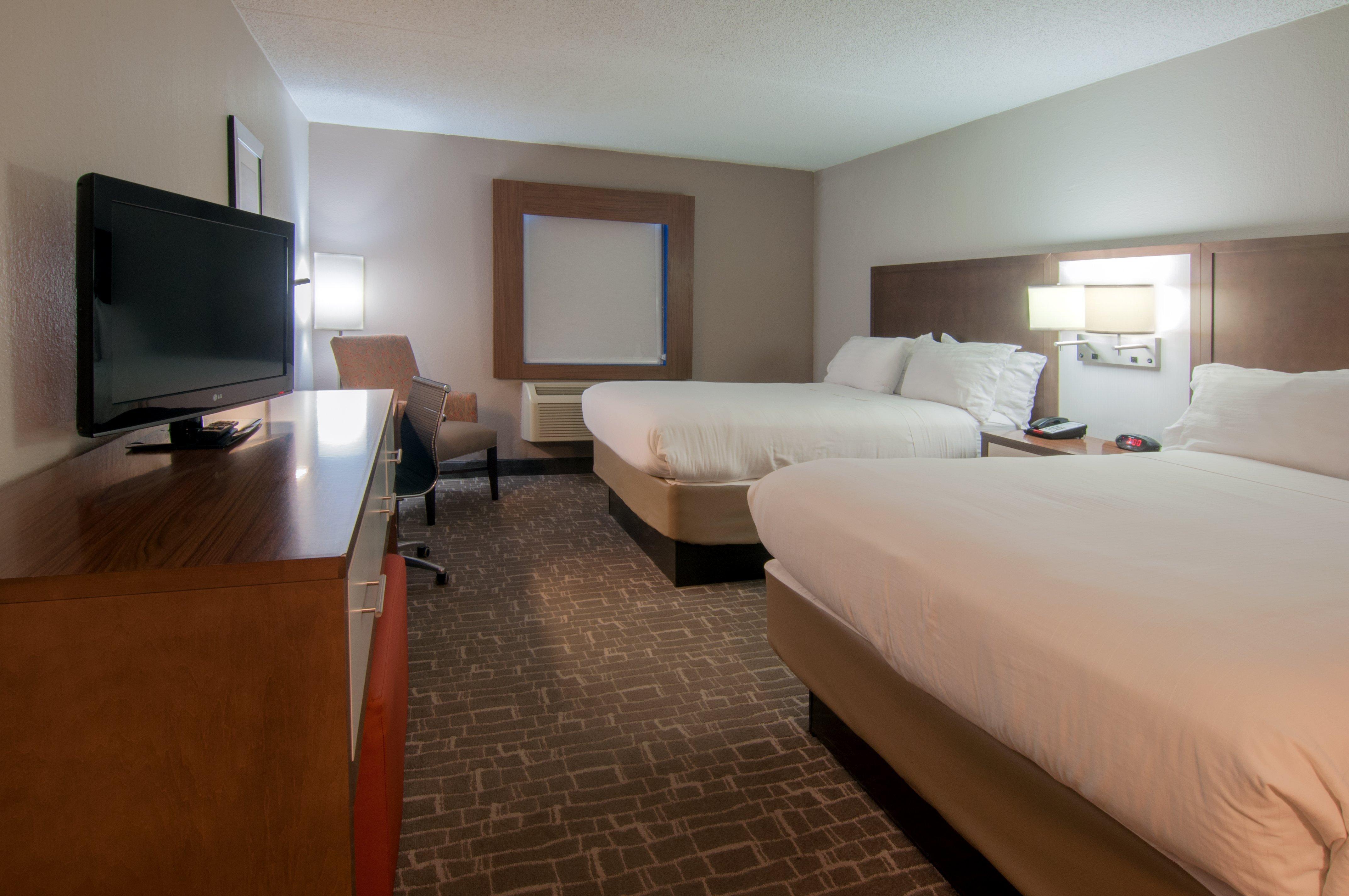 Holiday Inn Express & Suites Nashville-I-40 & I-24 Екстериор снимка